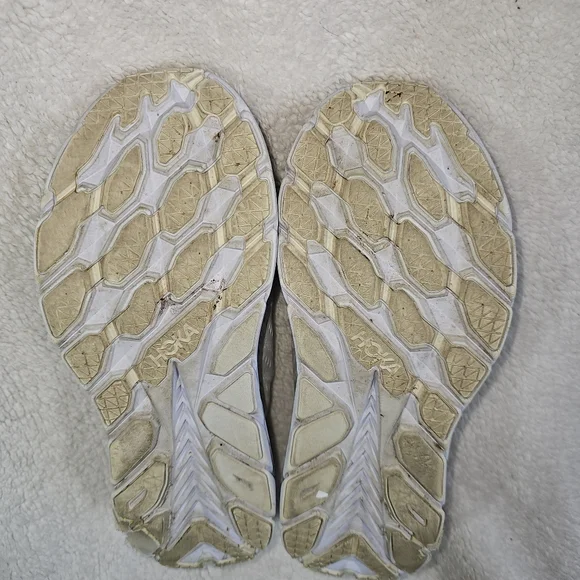 Hoka One One Womens Clifton 8 1119394 BDBBW White Running Shoes Sneaker Sz10.5 B - Picture 11 of 13